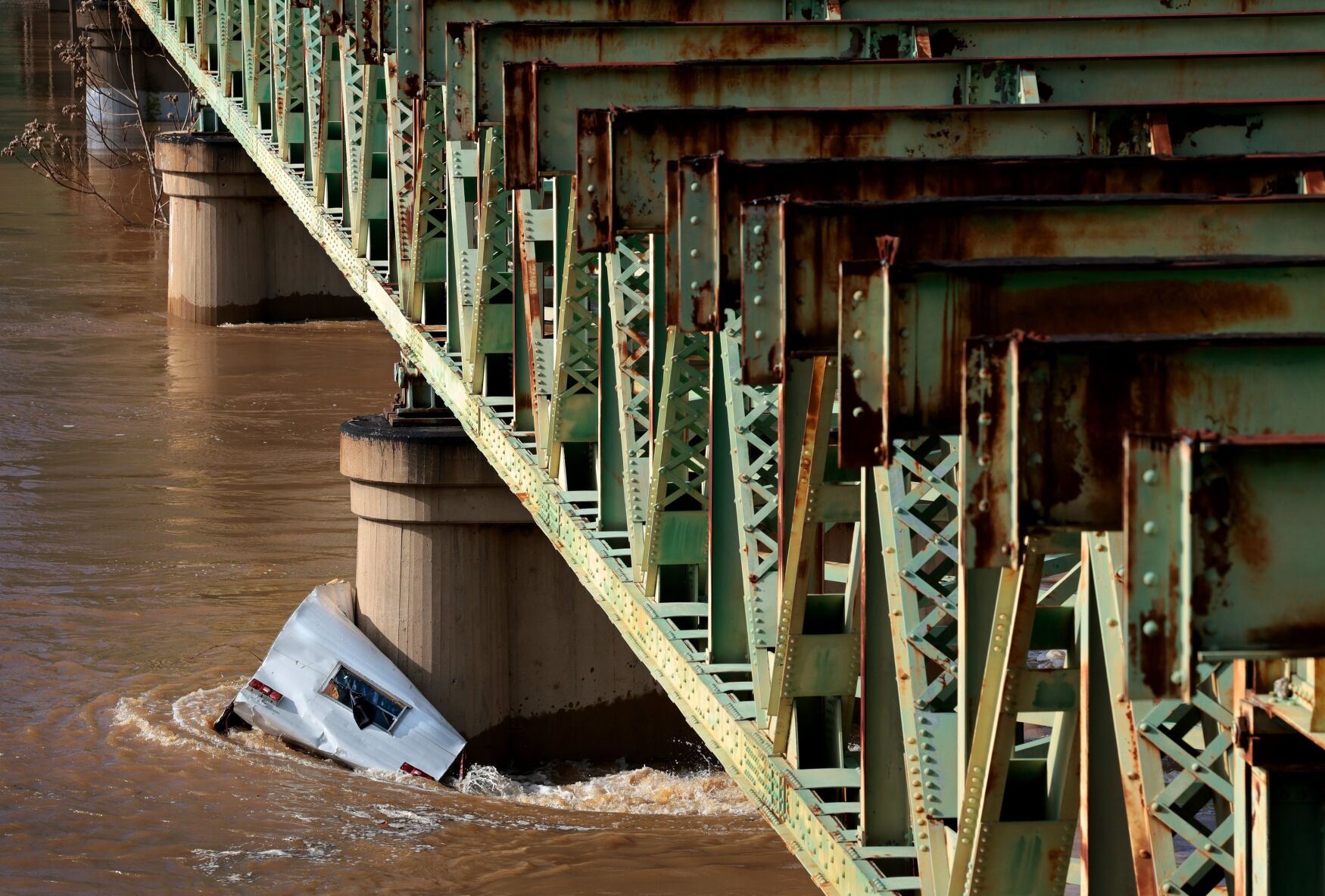 Area prepares for Meramec River floodwater